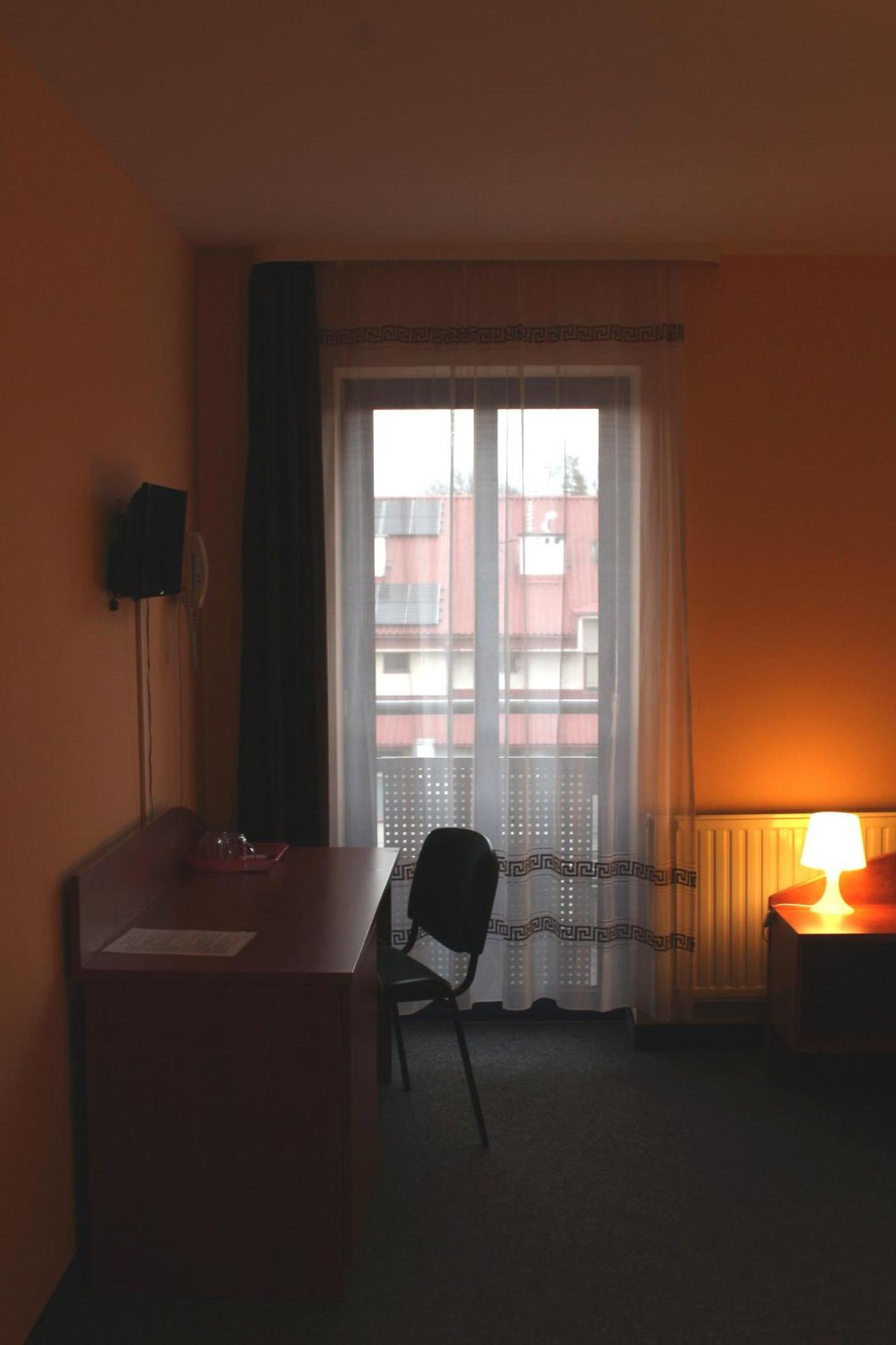 Hotel Kreator-Sport Cracovie Extérieur photo