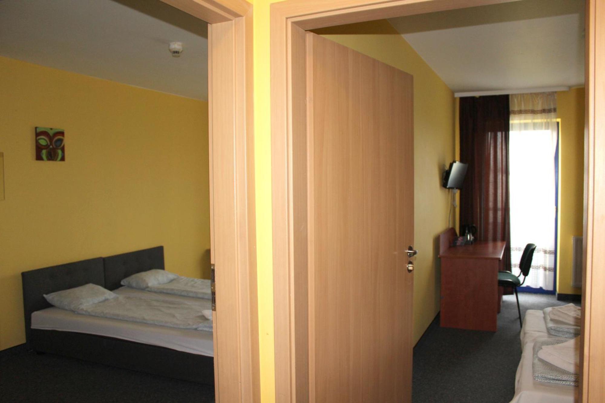 Hotel Kreator-Sport Cracovie Extérieur photo