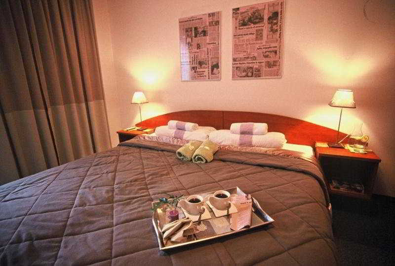 Hotel Kreator-Sport Cracovie Extérieur photo